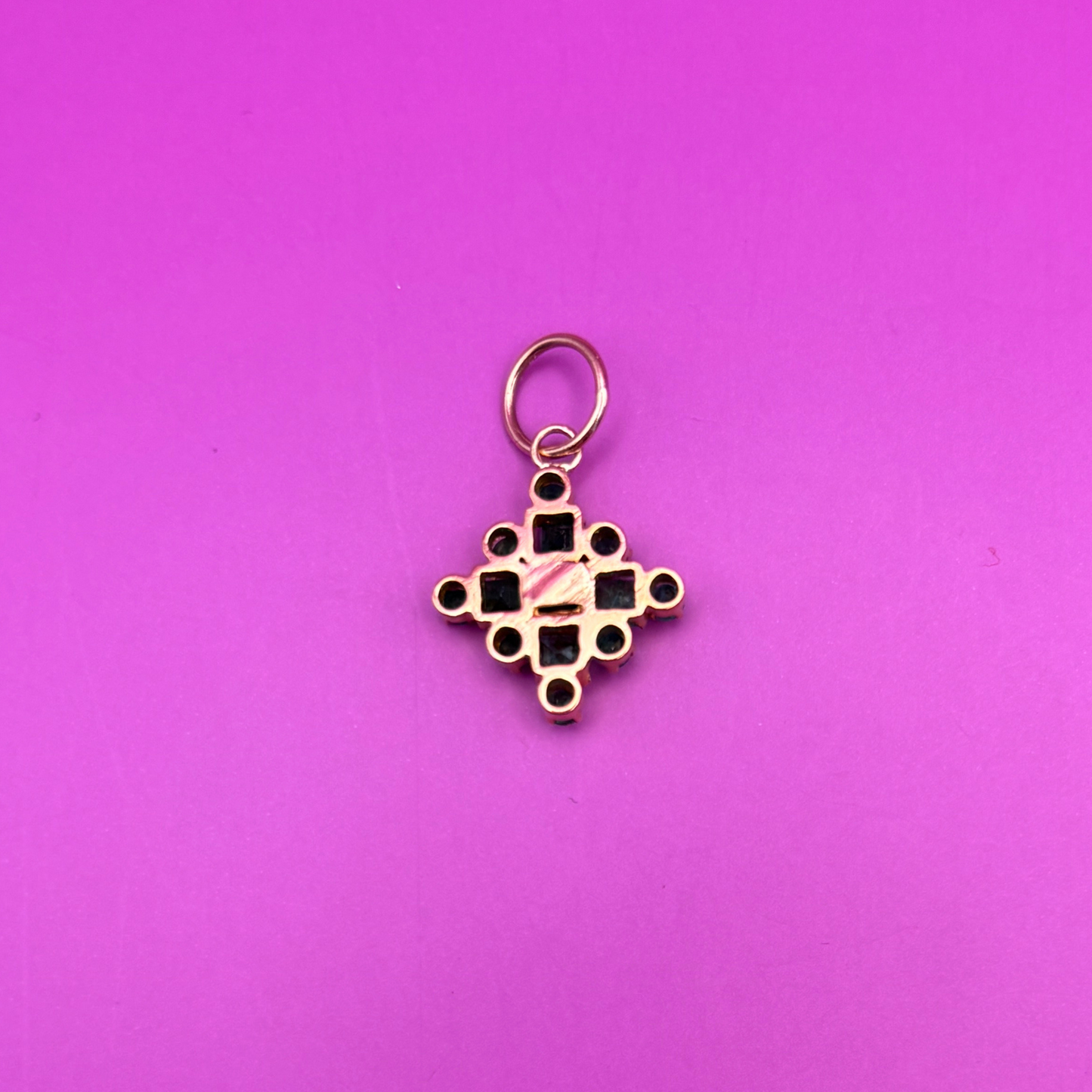21k multi emeralds star charm