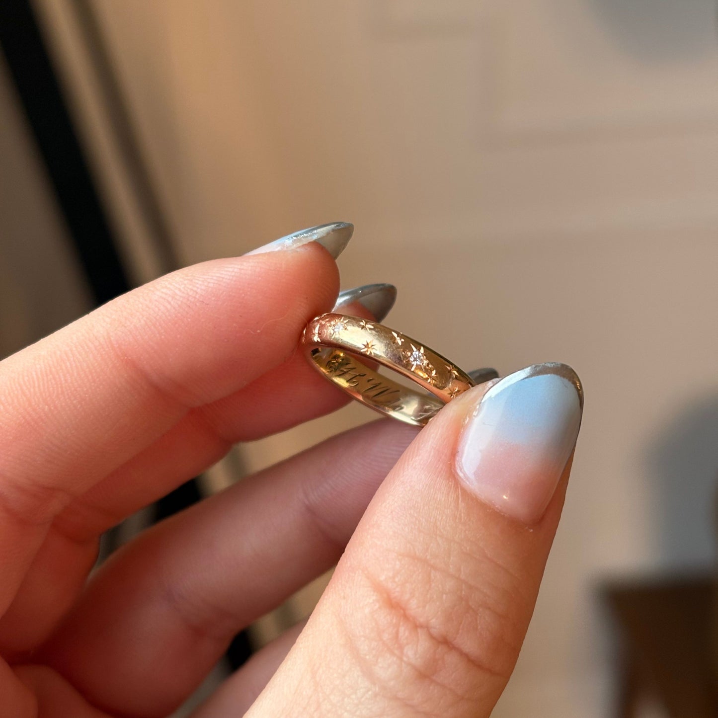 14k antique re-imagined star set band with diamonds