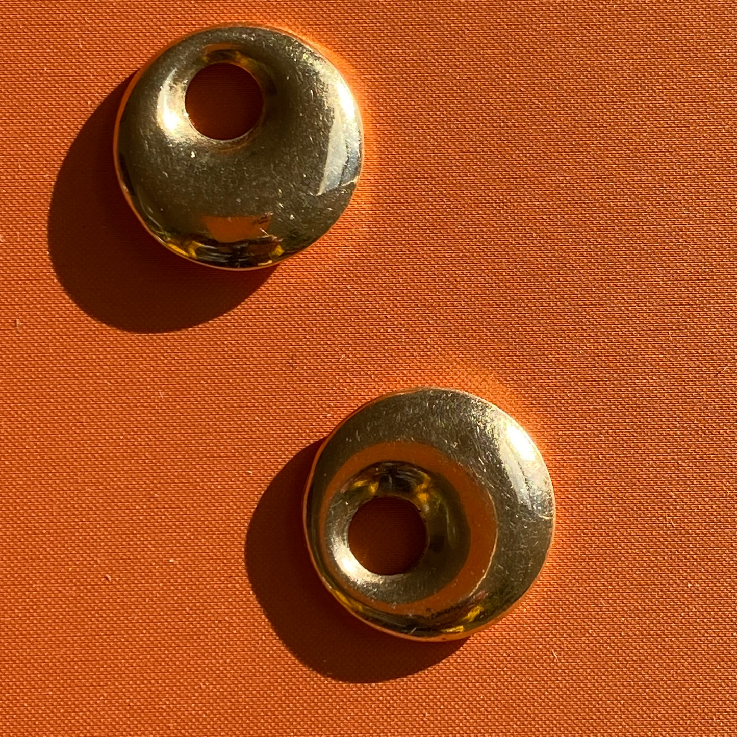 14k puffer circle slider