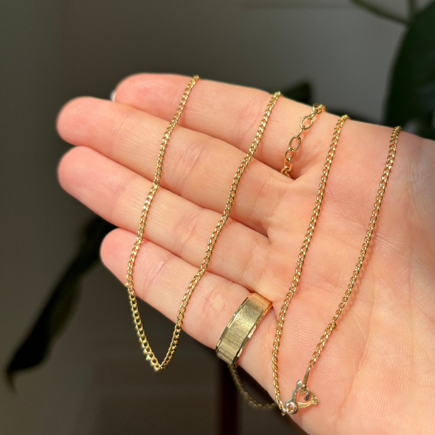 18k curb chain with hook clasp 28"