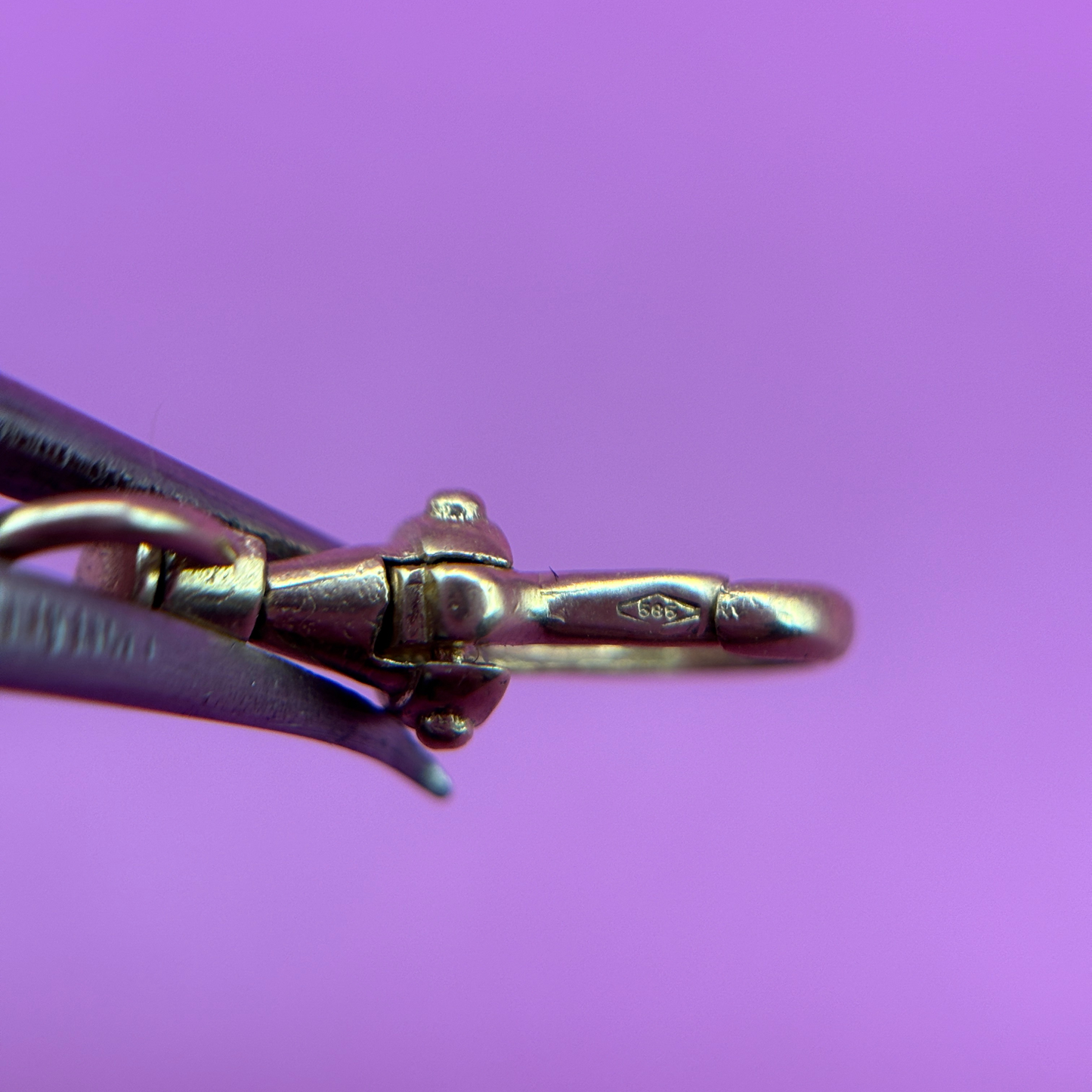 14k small swivel dog clip