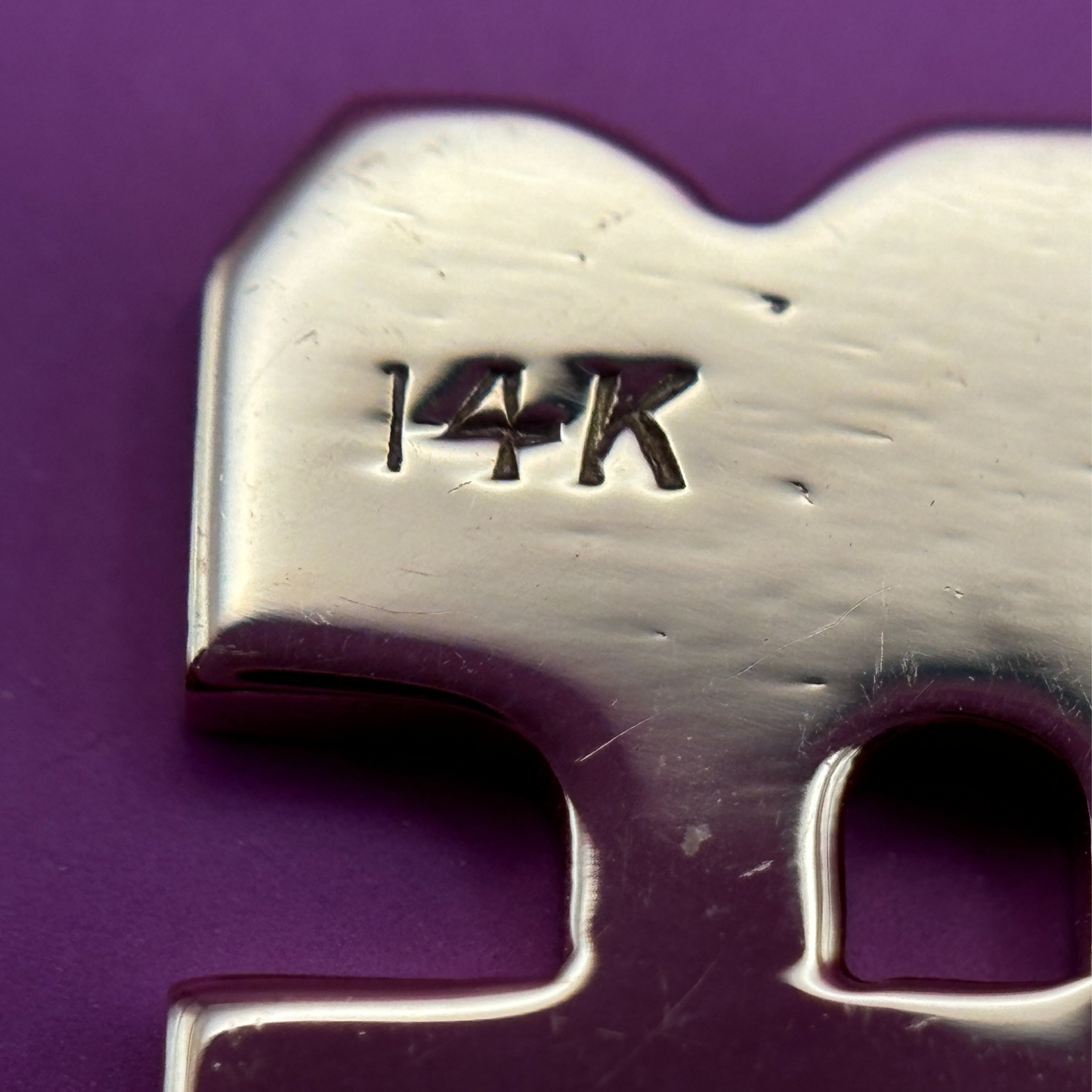 14k retro letter R charm