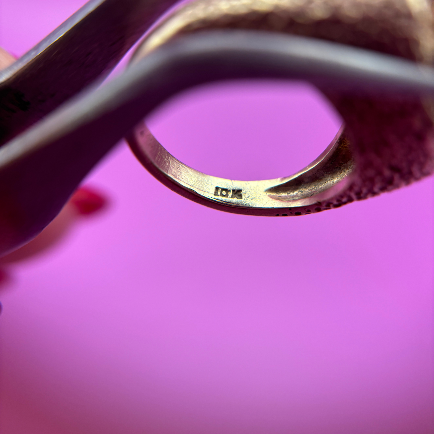 10k mid century shit kicker ring with green tourmaline