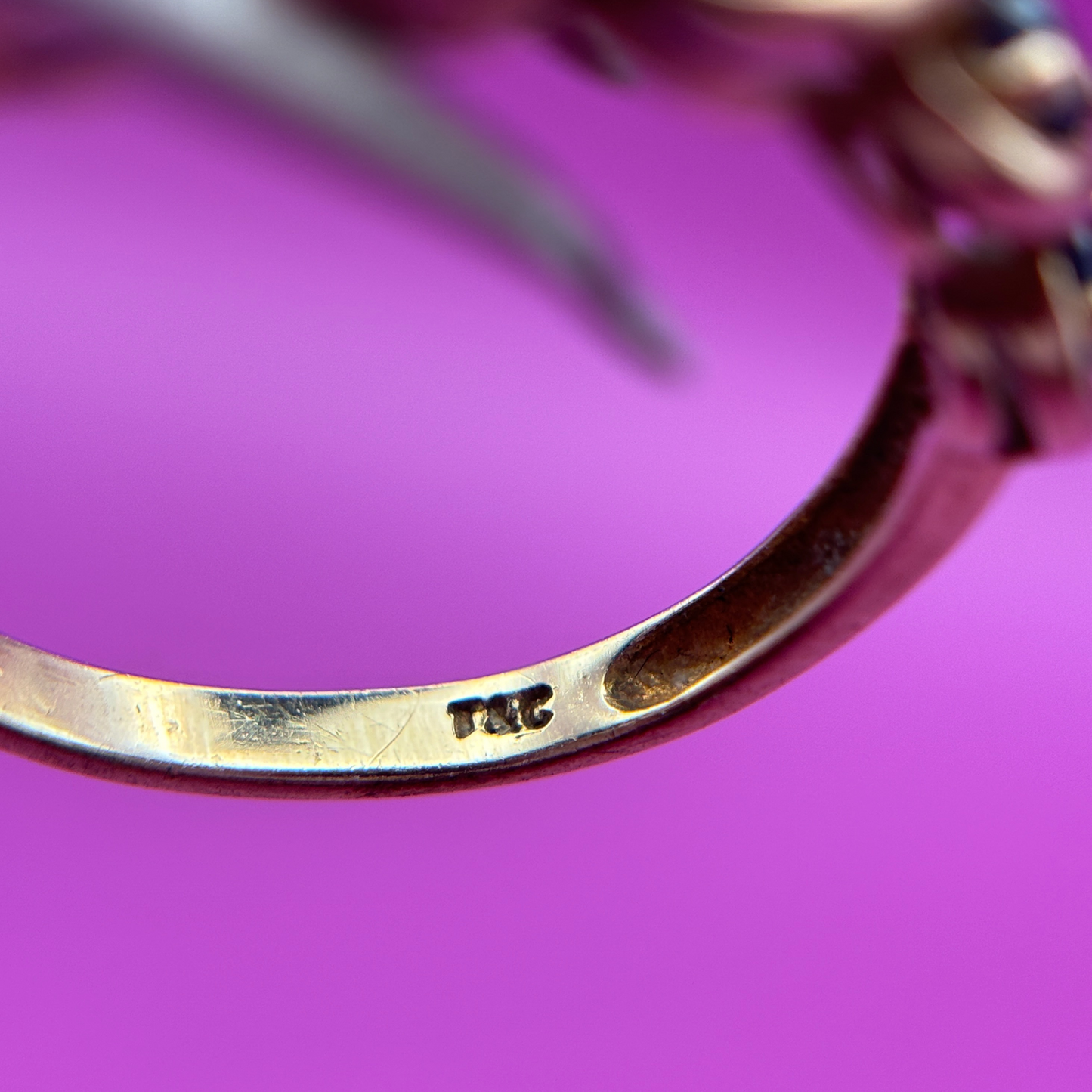 10k band with sapphires