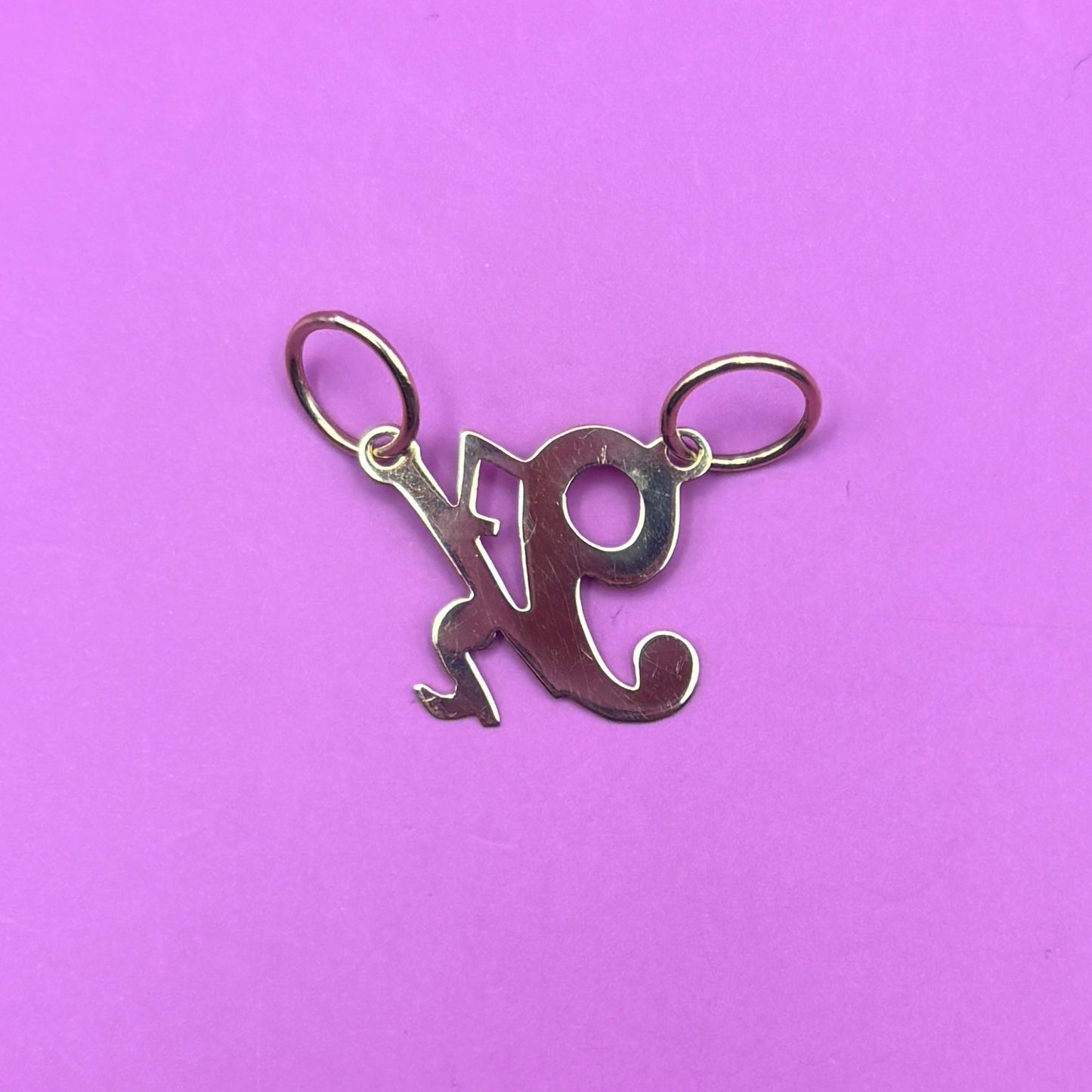 14k 9 1/2 nameplate charm