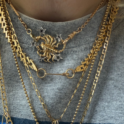 18k scorpion star setting pendant