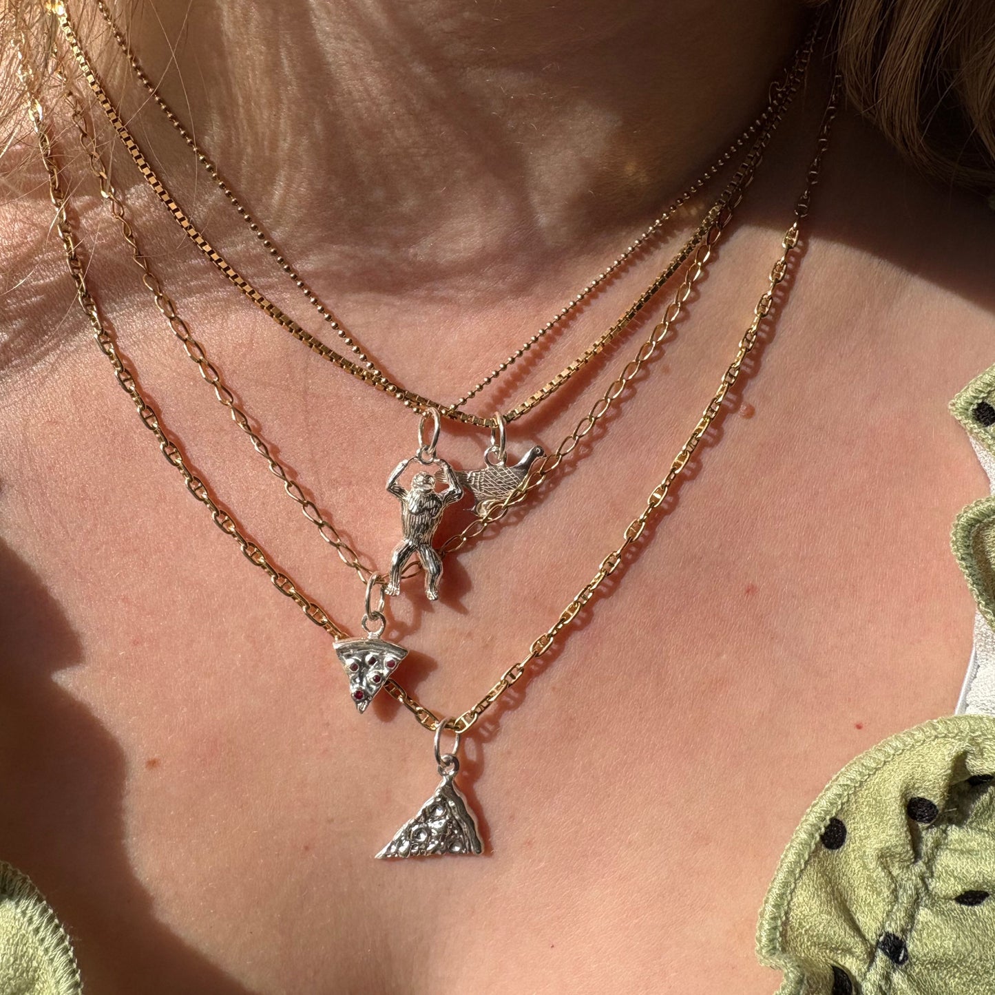 silver big apple giant ape charm