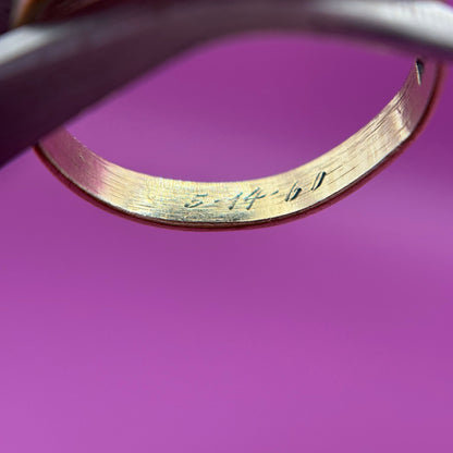 14k fluted square signet DG