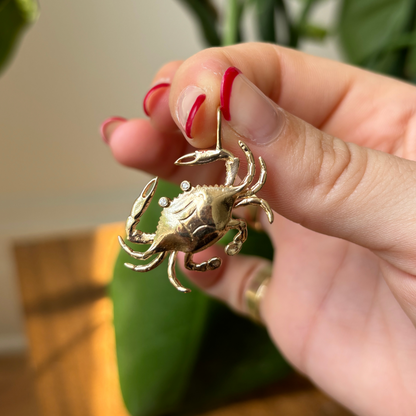 14k crab with diamond eyes charm