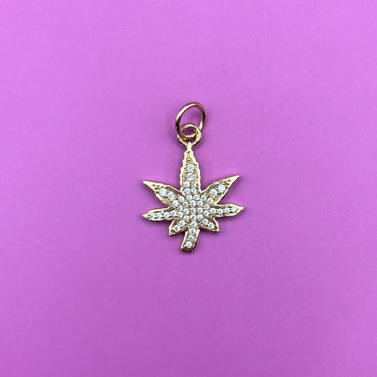 10k pot leaf charm