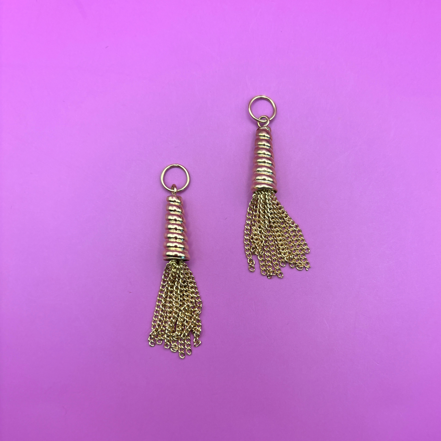 14k coiled top Victorian tassel charm