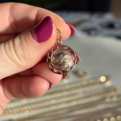 14k pisces cut out scallop charm