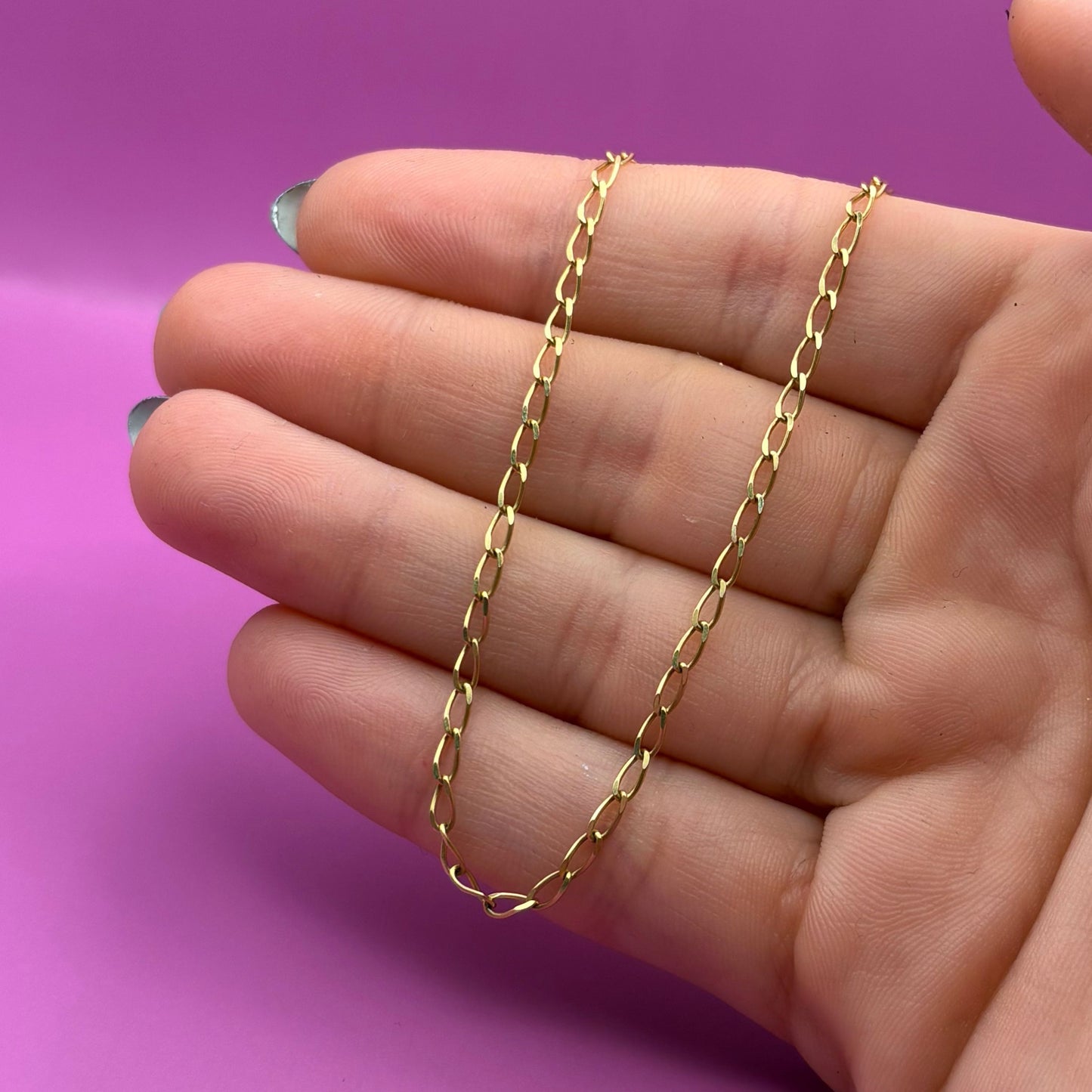 18k elongated curb chain 18"