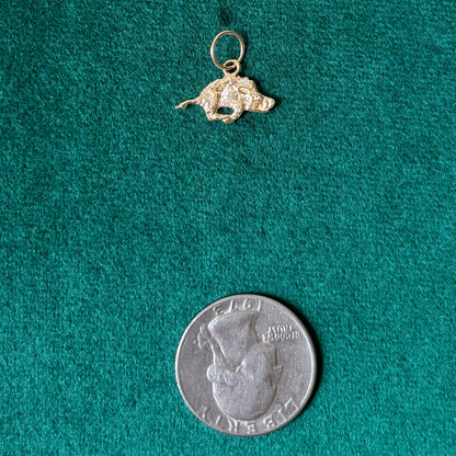 14k running hog charm