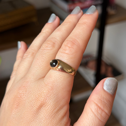 10k cabochon ring clone with black star sapphire