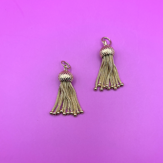 14k Victorian tassel charm