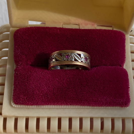 14k 40s infinity band with rubies