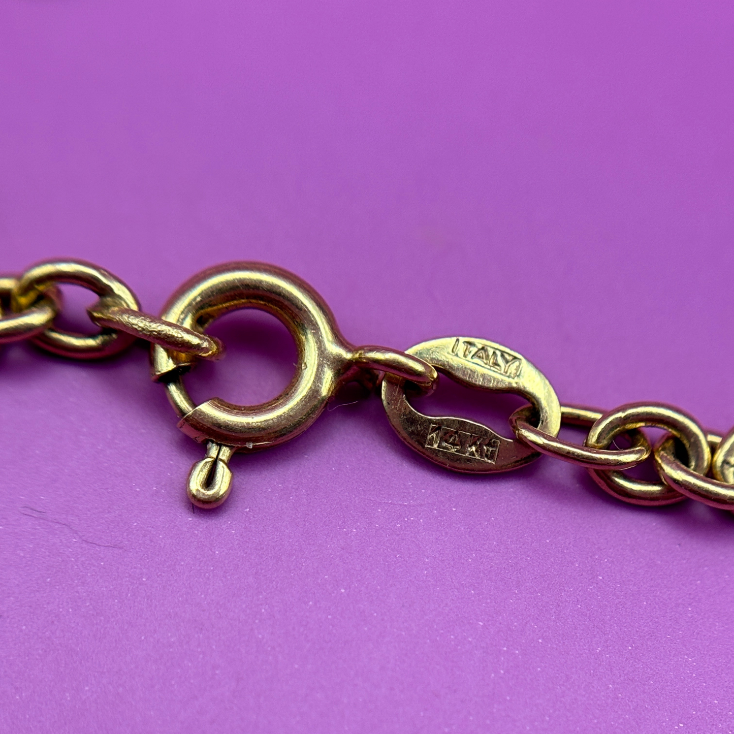 14k cutesy charm bracelet 7"