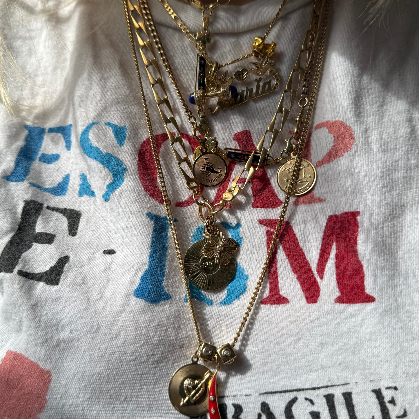 14k heart with arrow & diamond medallion charm