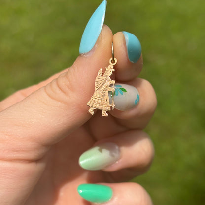 18k meso woman with babe charm