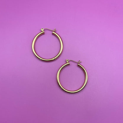 14k semi hollow tube hoops