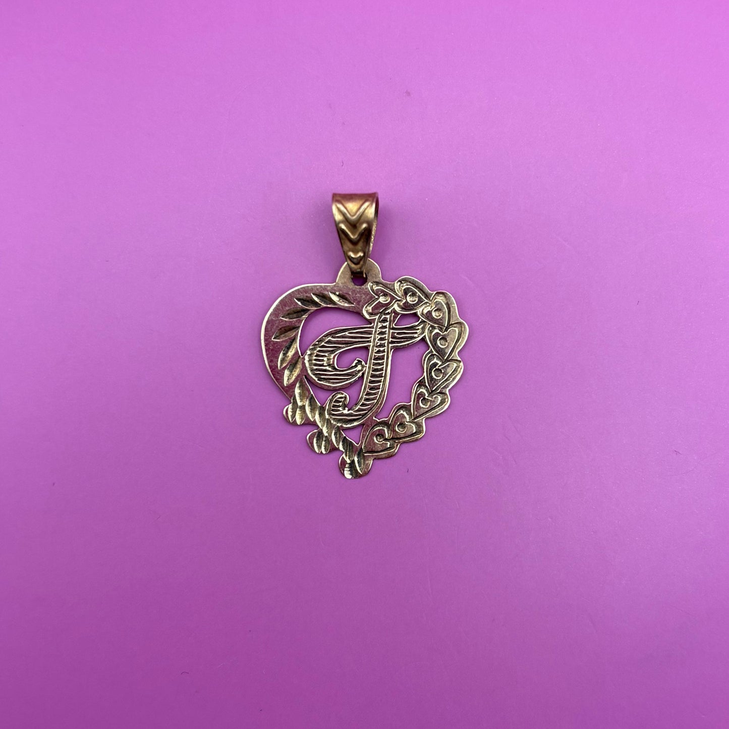 10k letter T heart charm