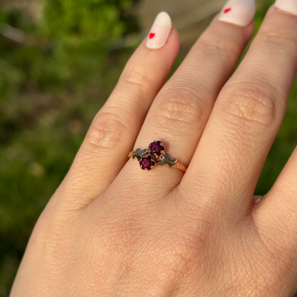 10k double garnet belcher set ring