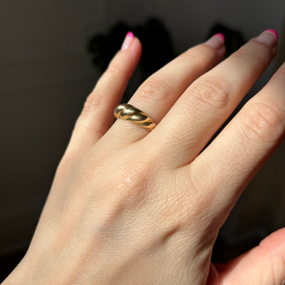 14k croissant ring