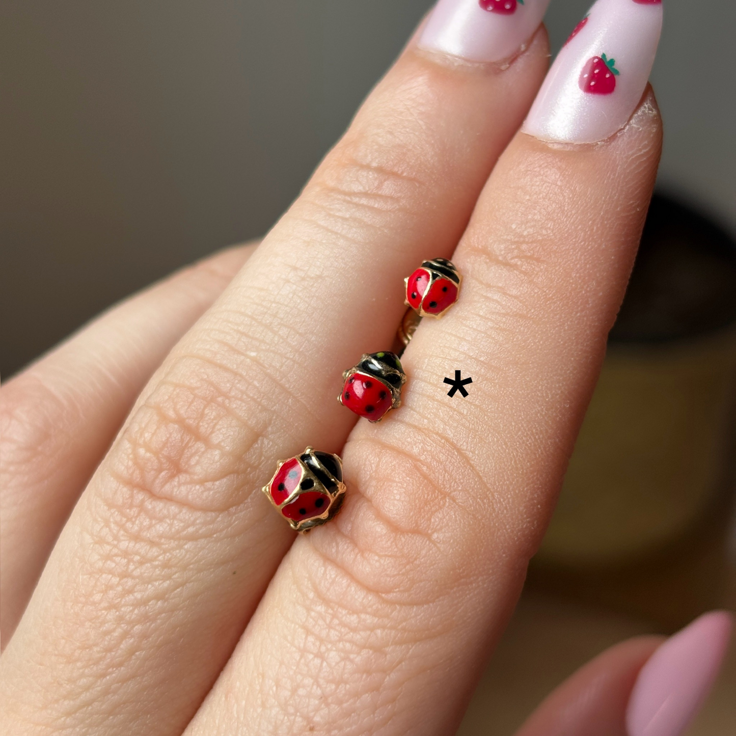 18k ladybug studs earrings