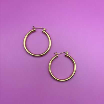 14k semi hollow tube hoops