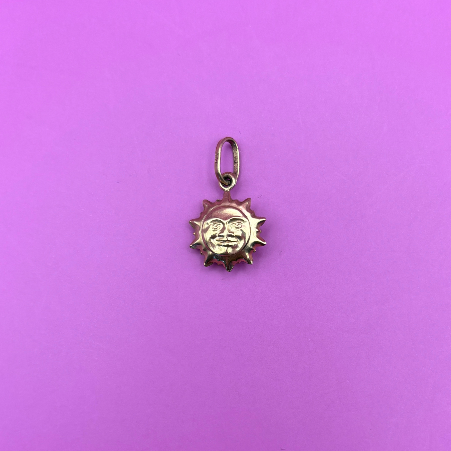 10k hollow puffy two sided sun charm