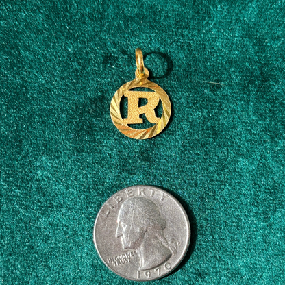 22k letter R in engine turned circle charm