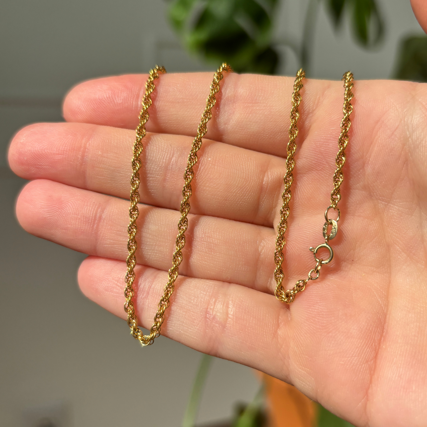 14k hollow rope chain 18.5"