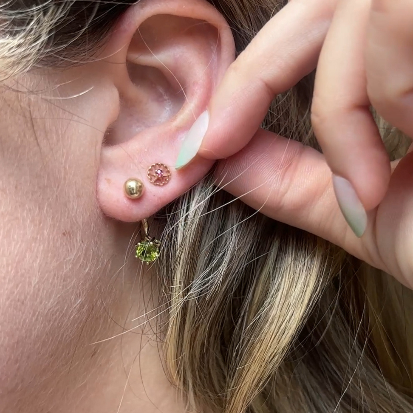 14k belly button ring with peridot
