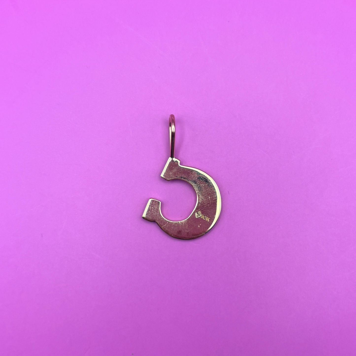 10k letter C pin conversion charm