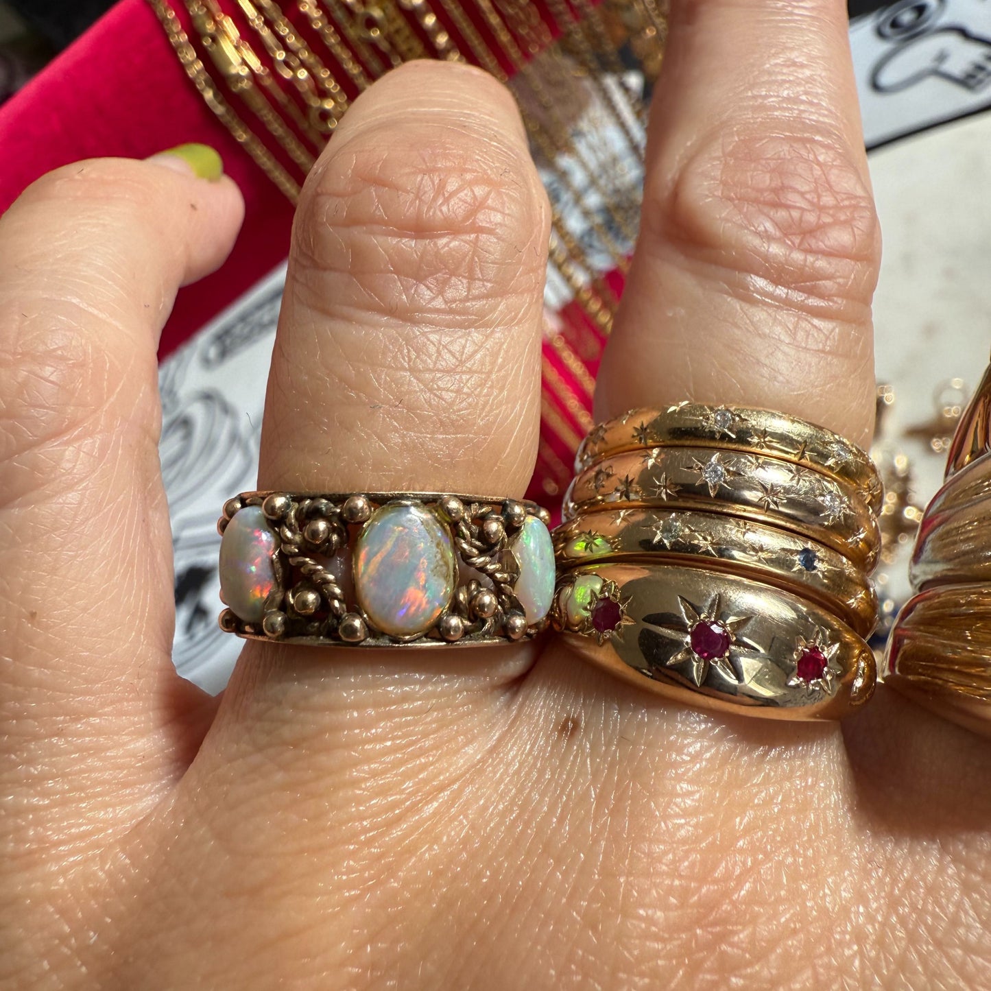 14k antique re-imagined star set band with diamonds