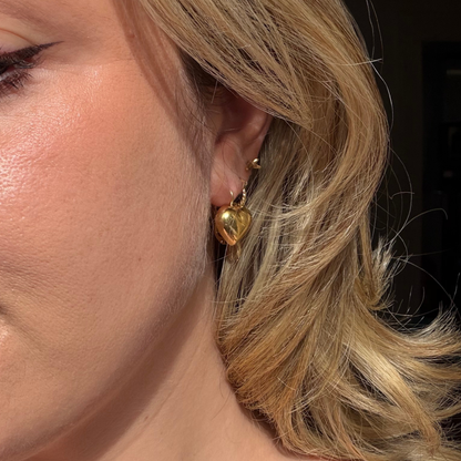 18k semi hollow heart drop earrings