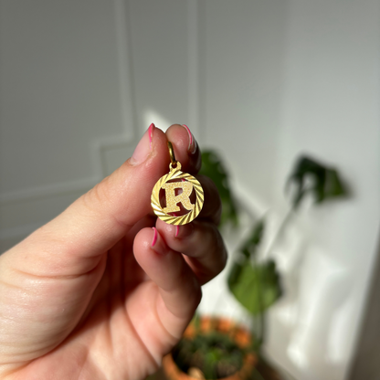 22k letter R in engine turned circle charm