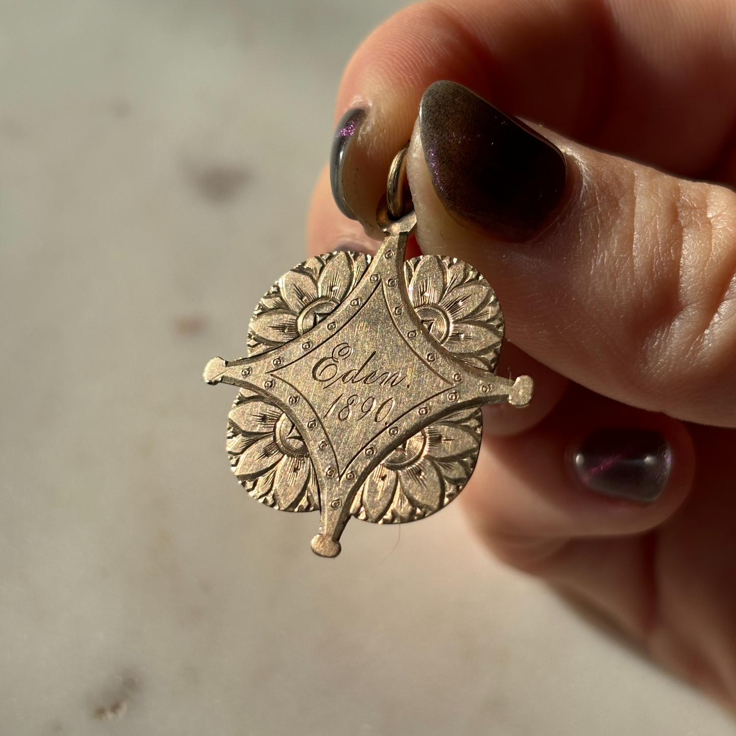 10k antique engraved Eden pendant