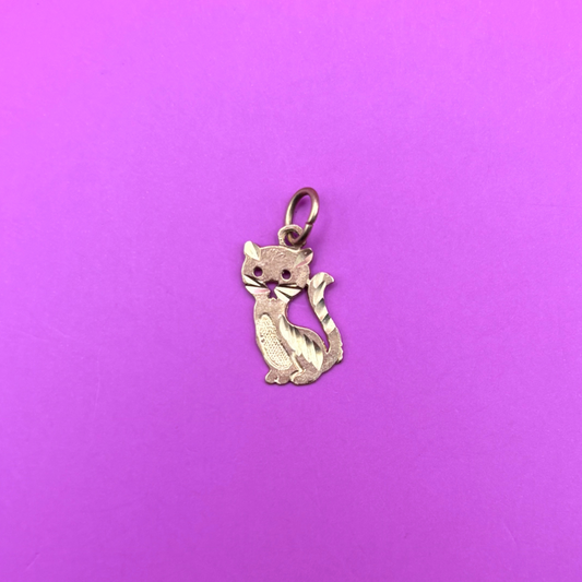 14k shocked & stunned kitty charm