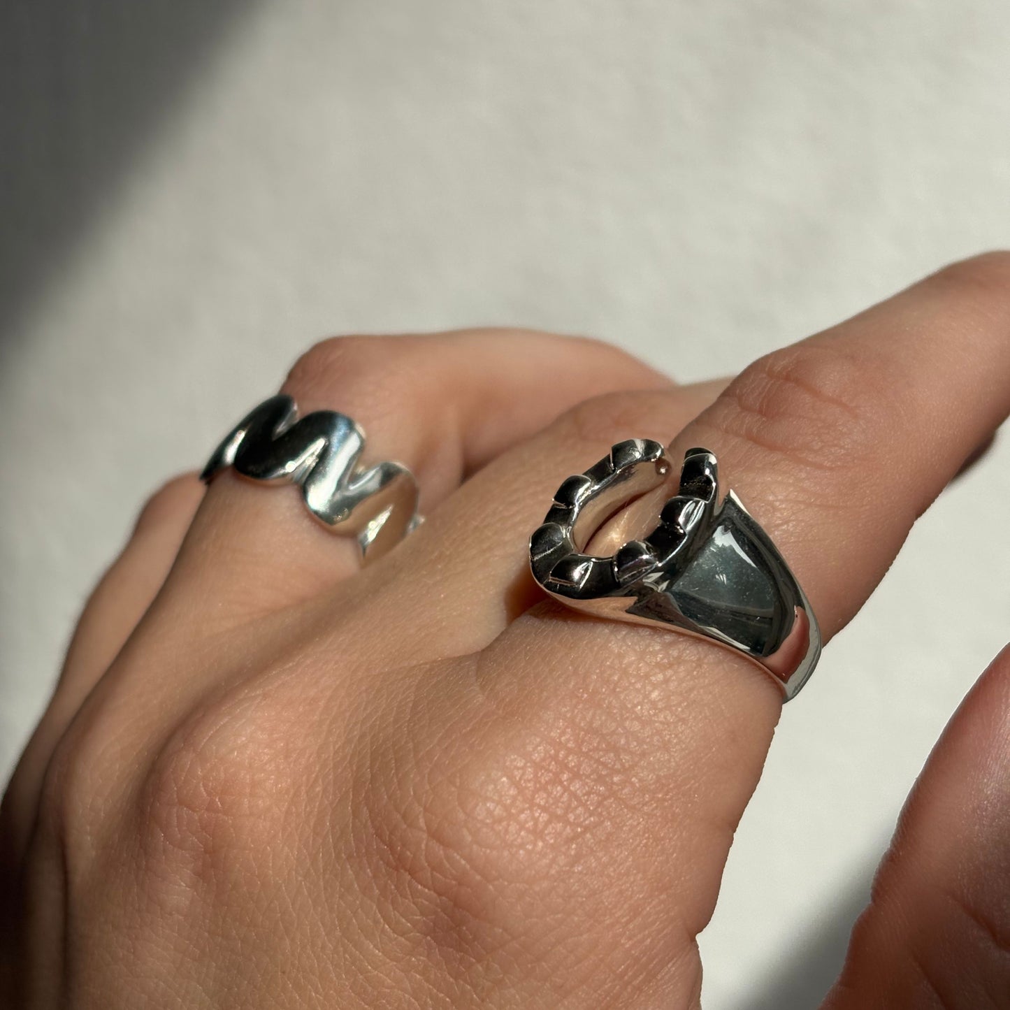 silver 7 notch horseshoe ring