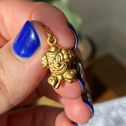 18k hollow puffy clown charm