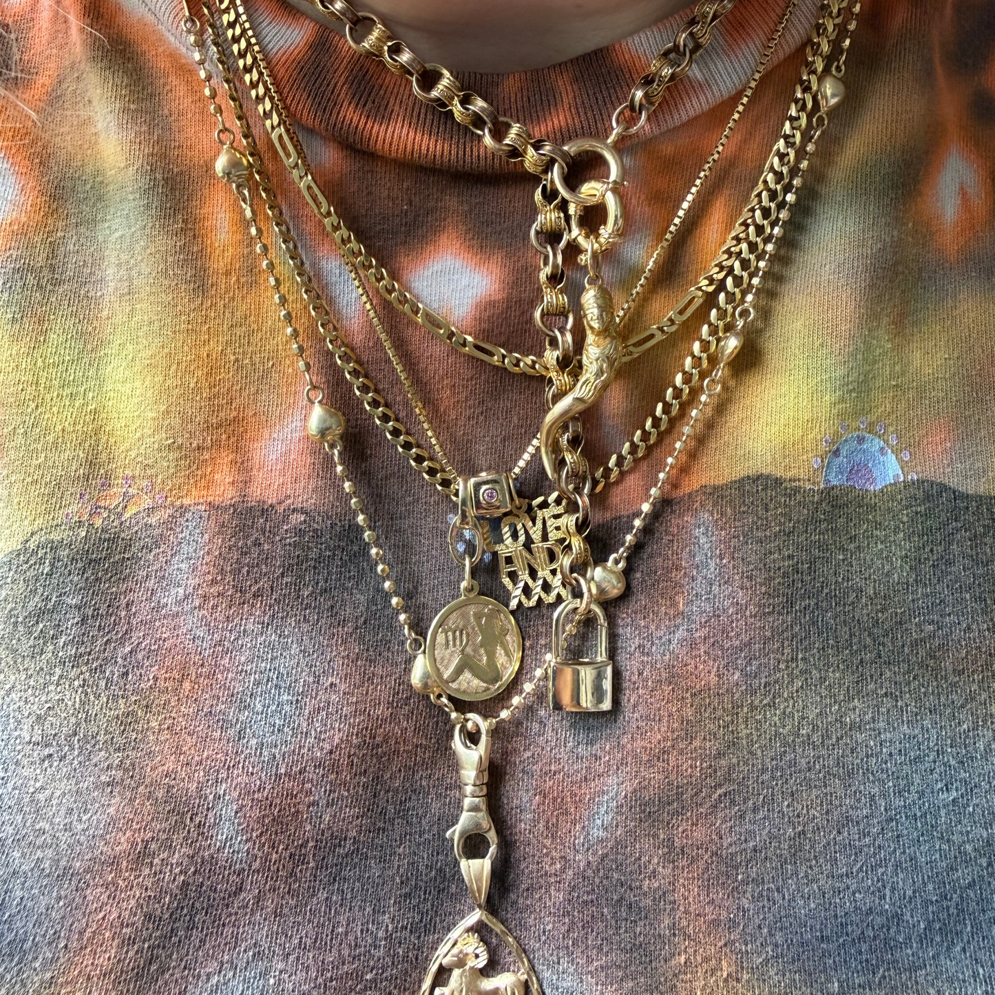 18k vintage curb chain with sister clasp 18.75"