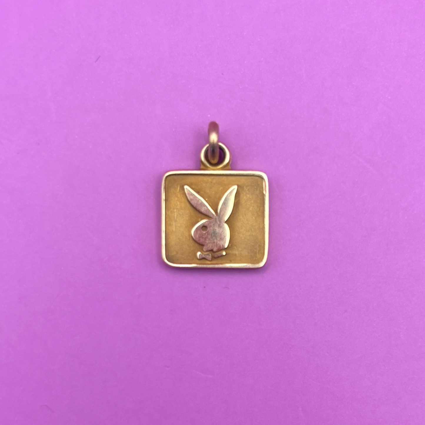 14k playboy bunny plate charm