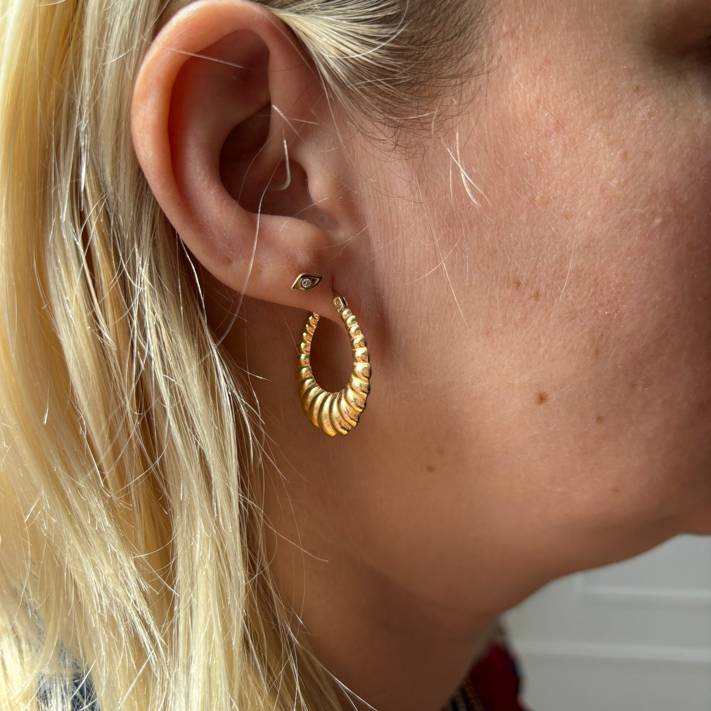 14k hollow shrimp hoops