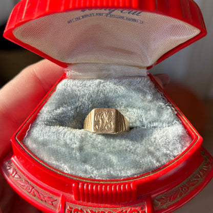 14k fluted square signet DG