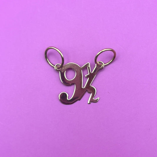 14k 9 1/2 nameplate charm