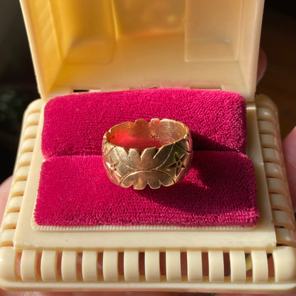 14k etched ornate band ring
