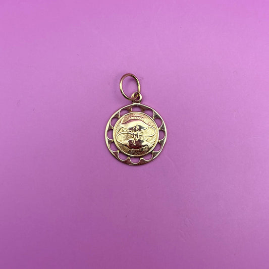 14k pisces cut out scallop charm