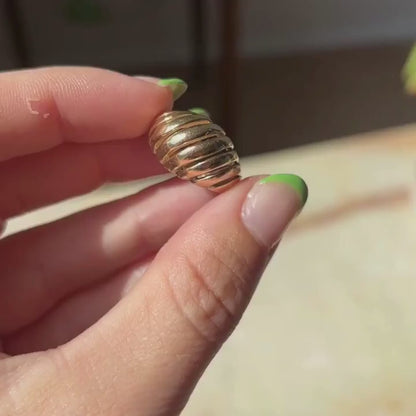 14k cut out croissant ring